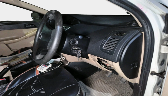 2012 Tata Indica Vista LS QUADRAJET, Diesel, Manual, 90,786 km, interior