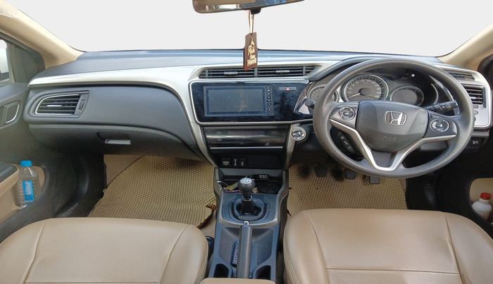 2020 Honda City 1.5L I-VTEC V MT 5TH GEN, Petrol, Manual, 45,000 km, interior