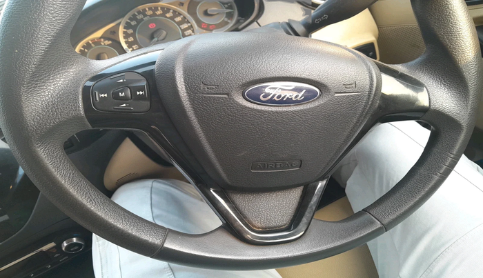 2016 Ford Figo Aspire TITANIUM1.5 DIESEL, Diesel, Manual, 1,03,591 km, interior