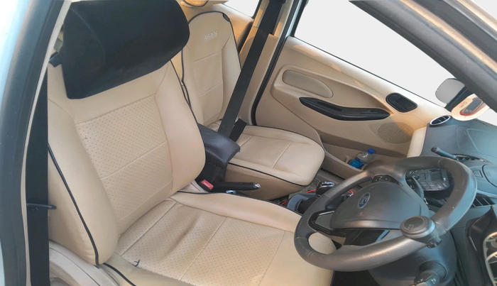 2016 Ford Figo Aspire TITANIUM1.5 DIESEL, Diesel, Manual, 1,03,591 km, interior