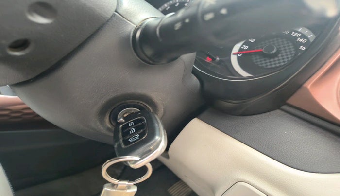 2021 Hyundai AURA S 1.2 CNG, Petrol, Manual, 1,95,588 km, interior