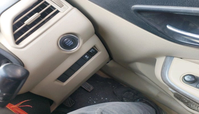 2023 Maruti Dzire ZXI, Petrol, Manual, 65,371 km, interior