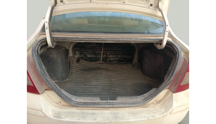 2011 Ford Fiesta SXI 1.4 DIESEL, Diesel, Manual, 2,07,756 km, exterior