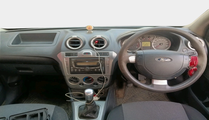 2011 Ford Fiesta SXI 1.4 DIESEL, Diesel, Manual, 2,07,756 km, interior