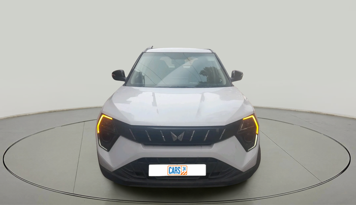 2024 Mahindra XUV 3XO AX5 1.5 Turbo Diesel, Diesel, Manual, 22,514 km, exterior