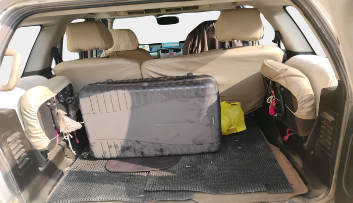 2016 Tata Safari Storme 2.2 EX 4X2, Diesel, Manual, 88,418 km, interior