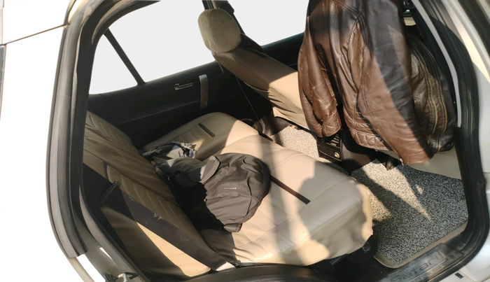 2016 Tata Safari Storme 2.2 EX 4X2, Diesel, Manual, 88,418 km, interior