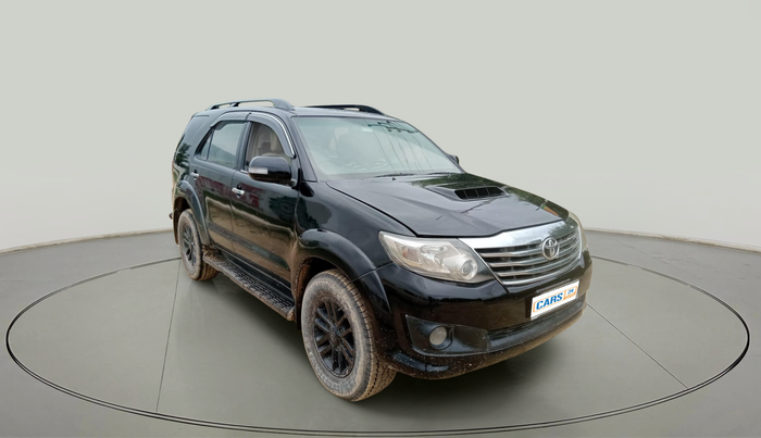 2012 Toyota Fortuner 3.0 4X2 MT, Diesel, Manual, 2,27,675 km, exterior