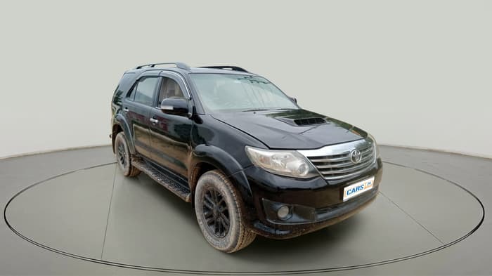 2012 Toyota Fortuner 3.0 4X2 MT, Diesel, Manual, 2,27,675 km, exterior