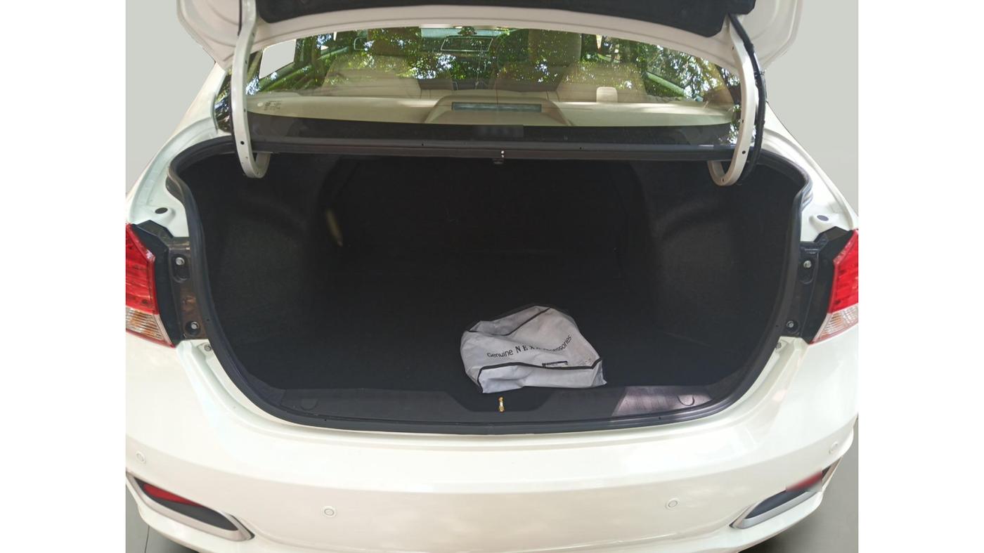 2024 Maruti Ciaz DELTA 1.5 SHVS MT PETROL, Petrol, Manual, 529 km, exterior