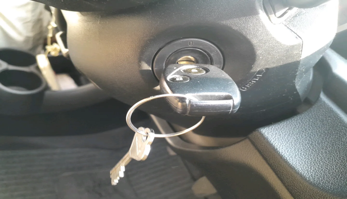 2014 Honda Amaze 1.2L I-VTEC S, Petrol, Manual, 83,941 km, interior