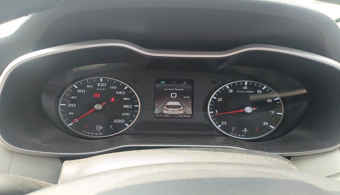 2023 MG ASTOR STYLE 1.5 MT, Petrol, Manual, 16,169 km, interior