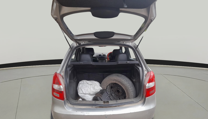 2011 Skoda Fabia AMBIENTE 1.2 MPI, Petrol, Manual, 2,27,005 km, exterior