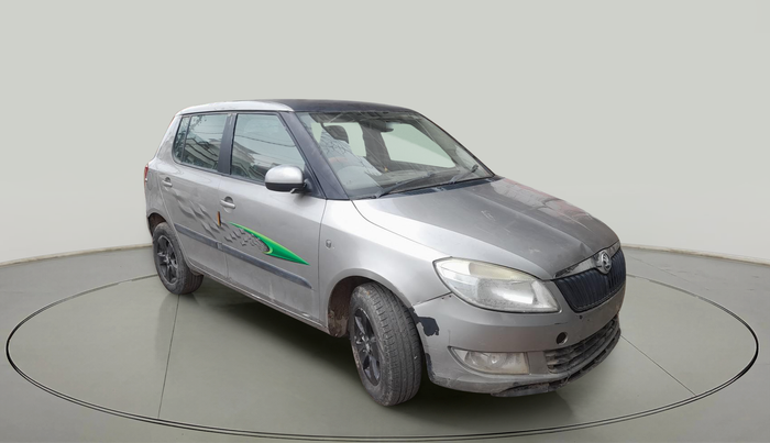 2011 Skoda Fabia AMBIENTE 1.2 MPI, Petrol, Manual, 2,27,005 km, exterior