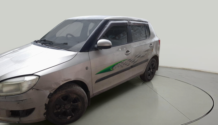 2011 Skoda Fabia AMBIENTE 1.2 MPI, Petrol, Manual, 2,27,005 km, exterior