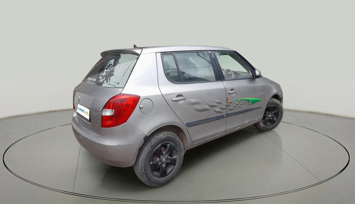 2011 Skoda Fabia AMBIENTE 1.2 MPI, Petrol, Manual, 2,27,005 km, exterior