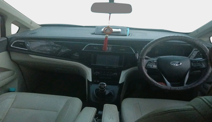 2018 Mahindra MARAZZO M8 7 STR, Diesel, Manual, 2,98,480 km, interior