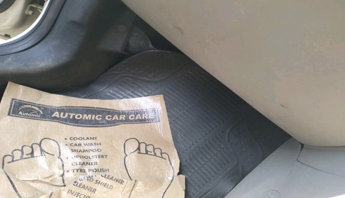 2018 Tata NEXON XM PETROL, Petrol, Manual, 1,38,099 km, interior