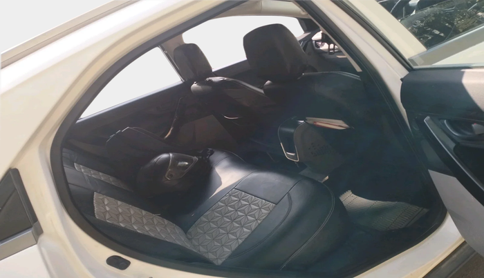 2018 Tata NEXON XM PETROL, Petrol, Manual, 1,38,099 km, interior