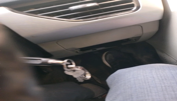 2018 Tata NEXON XM PETROL, Petrol, Manual, 1,38,099 km, interior