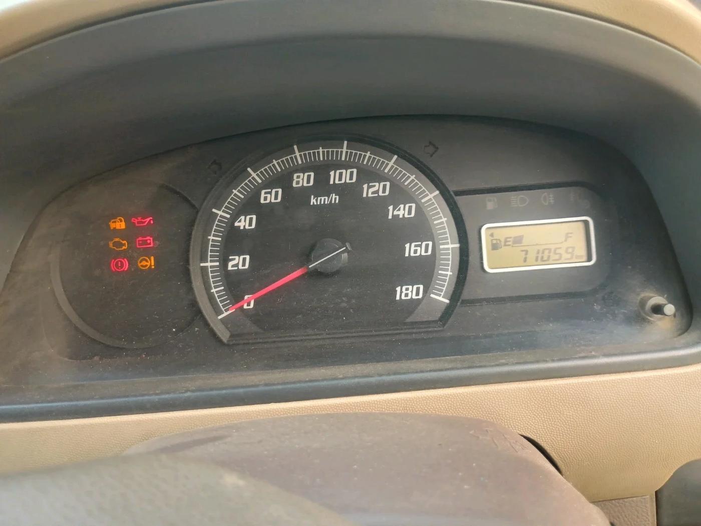2011 Maruti Zen Estilo LXI, Petrol, Manual, 71,059 km, interior
