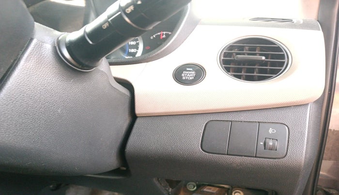 2014 Hyundai Grand i10 SPORTZ 1.2 KAPPA VTVT, Petrol, Manual, 49,394 km, interior