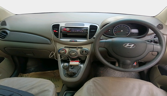 2011 Hyundai i10 MAGNA 1.2, Petrol, Manual, 30,235 km, interior