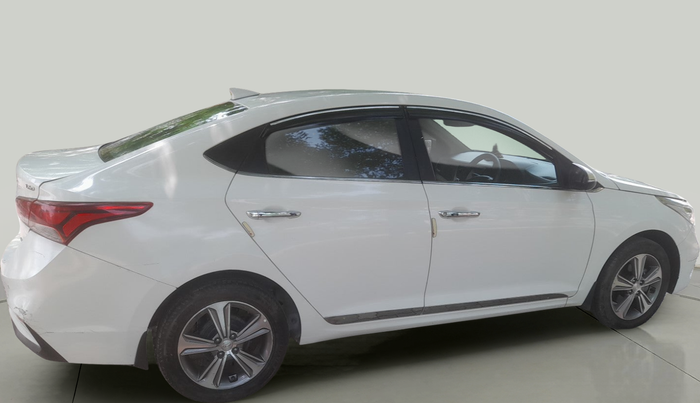 2020 Hyundai Verna 1.6 CRDI SX, Diesel, Manual, 56,640 km, exterior