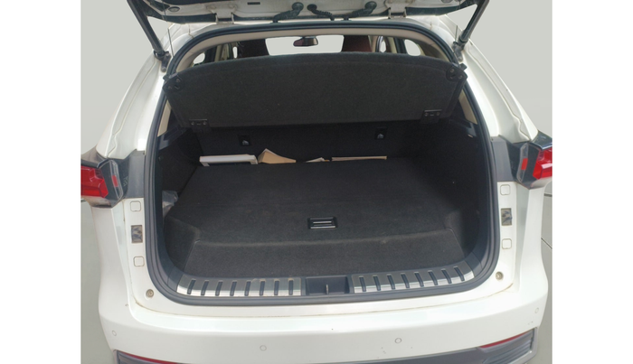 2019 Toyota Lexus NX 300h LUXURY, Hybrid, Automatic, 1,02,000 km, exterior