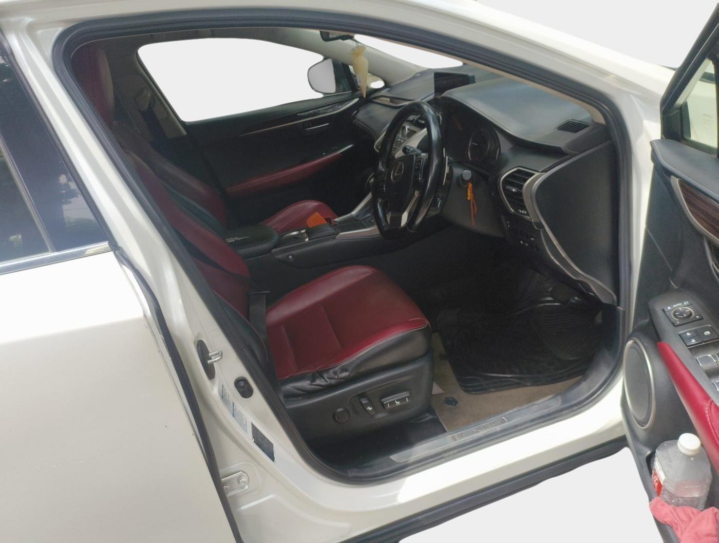 2019 Toyota Lexus NX 300h LUXURY, Hybrid, Automatic, 1,02,000 km, interior
