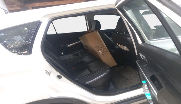 2018 Maruti S Cross ALPHA 1.3, Diesel, Manual, 1,28,841 km, interior