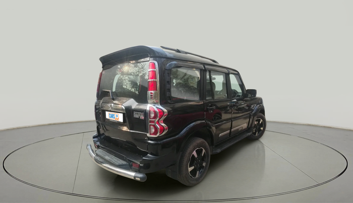 2024 Mahindra SCORPIO CLASSIC S11 7STR, Diesel, Manual, 15,724 km, exterior