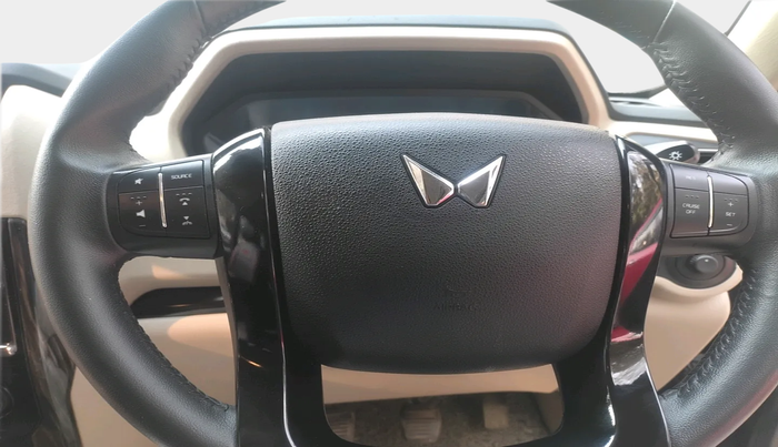 2024 Mahindra SCORPIO CLASSIC S11 7STR, Diesel, Manual, 15,724 km, interior