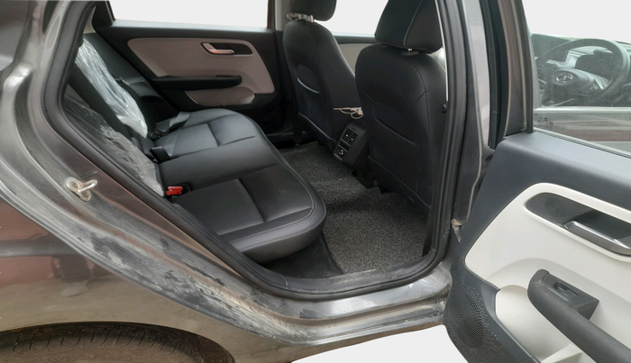 2022 Tata ALTROZ XZ PLUS PETROL, Petrol, Manual, 13,186 km, interior