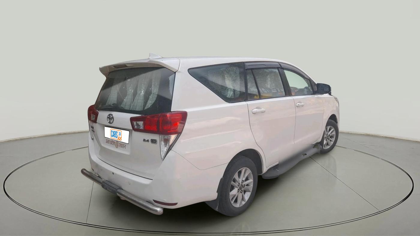 2018 Toyota Innova Crysta 2.4 GX 8 STR, Diesel, Manual, 1,30,618 km, exterior