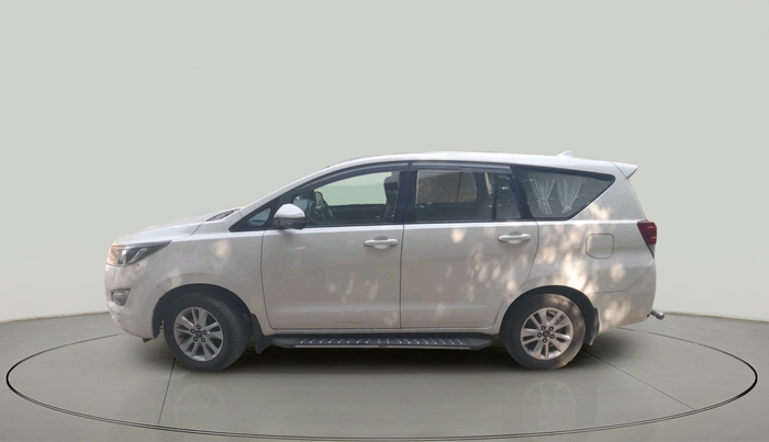 2018 Toyota Innova Crysta 2.4 GX 8 STR, Diesel, Manual, 1,30,618 km, exterior