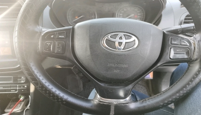 2021 Toyota URBAN CRUISER HIGH GRADE AT, Petrol, Automatic, 1,83,769 km, interior