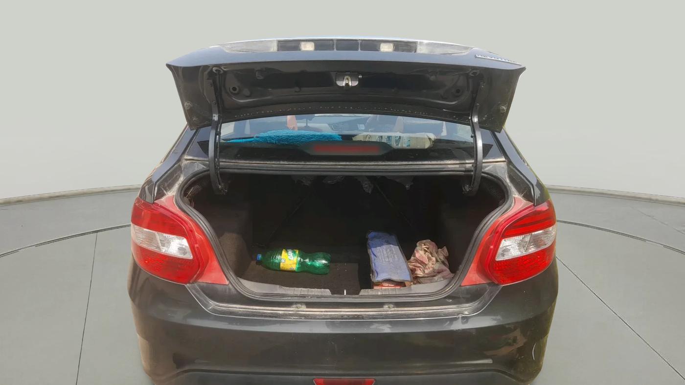 2015 Tata Zest XMS PETROL, Petrol, Manual, 8,056 km, exterior