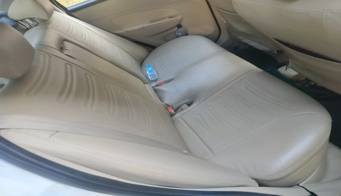 2015 Maruti Swift Dzire ZXI, Petrol, Manual, 1,40,204 km, interior