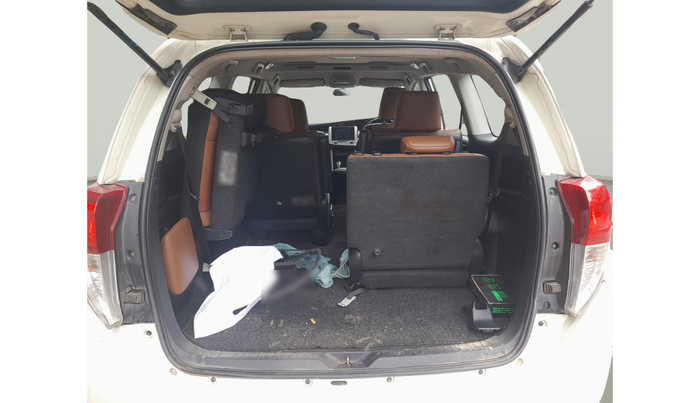 2019 Toyota Innova Crysta 2.8 ZX AT 7 STR, Diesel, Automatic, 2,04,292 km, exterior