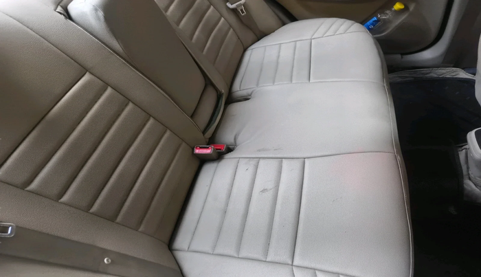 2017 Maruti Dzire VDI, Diesel, Manual, 33,351 km, interior