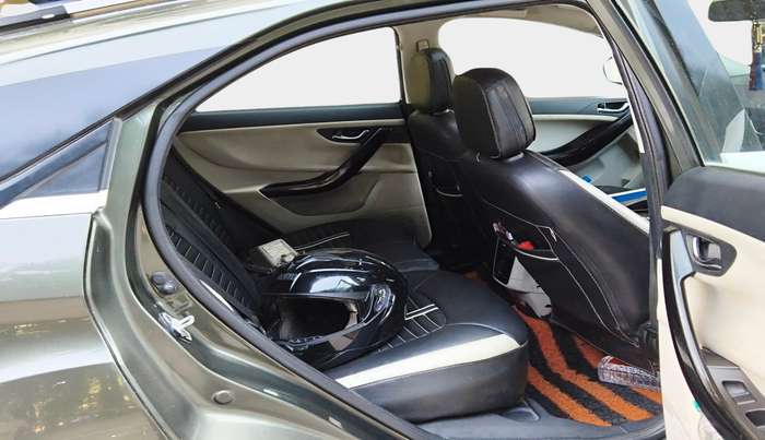 2021 Tata NEXON XZ PLUS DIESEL SUNROOF, Diesel, Manual, 1,23,591 km, interior