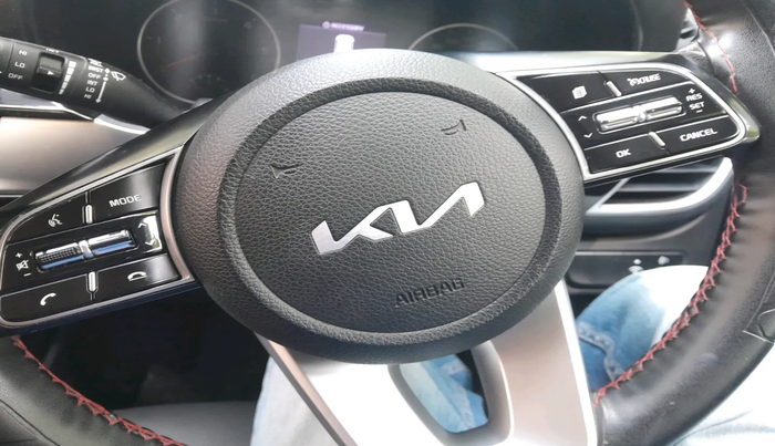 2020 KIA SELTOS HTK PLUS 1.5 DIESEL, Diesel, Manual, 1,02,784 km, interior