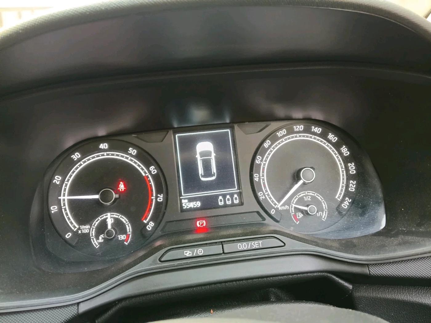 2024 Skoda KUSHAQ ACTIVE 1.0L TSI MT, Petrol, Manual, 55,459 km, interior