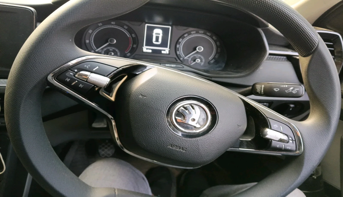 2024 Skoda KUSHAQ ACTIVE 1.0L TSI MT, Petrol, Manual, 55,459 km, interior