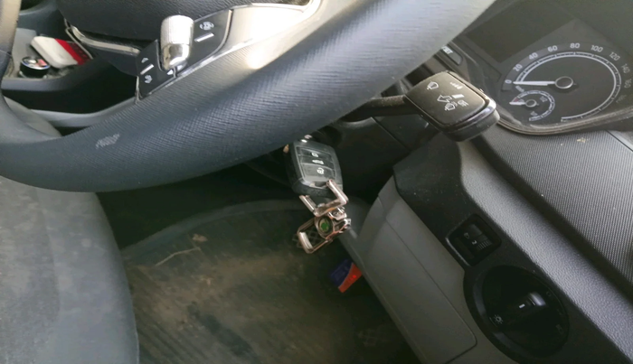 2024 Skoda KUSHAQ ACTIVE 1.0L TSI MT, Petrol, Manual, 55,459 km, interior