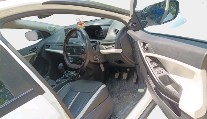 2023 Tata NEXON PURE 1.2 PETROL, Petrol, Manual, 31,145 km, interior