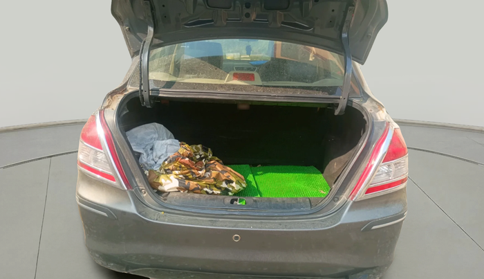 2015 Maruti Swift Dzire VDI, Diesel, Manual, 1,20,807 km, exterior