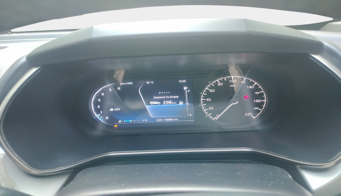 2020 Tata Harrier XZ 2.0L DARK EDITION, Diesel, Manual, 1,30,856 km, interior