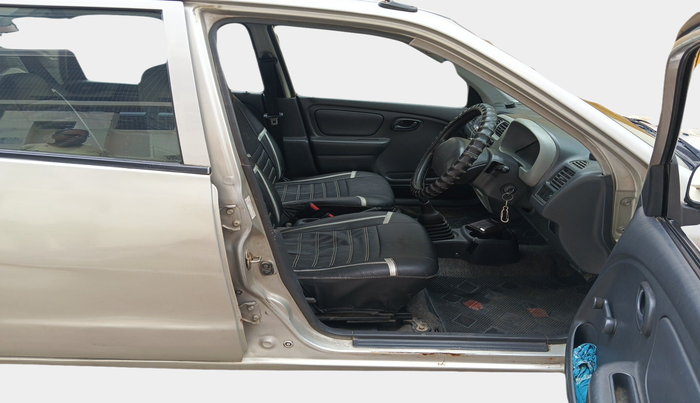 2010 Maruti Alto LXI, Petrol, Manual, 76,500 km, interior
